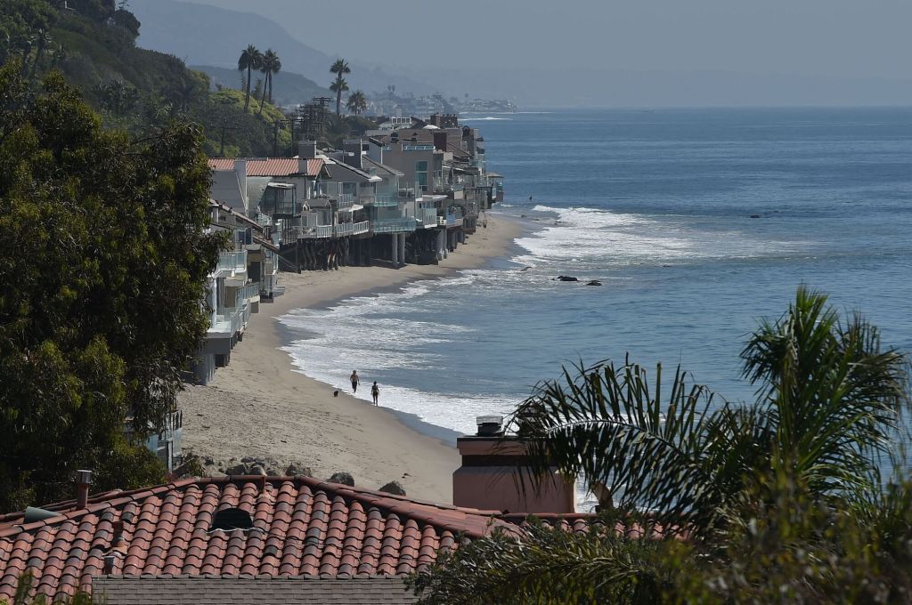 California businessmen’s beach ‘sandbox’ spat spills into court