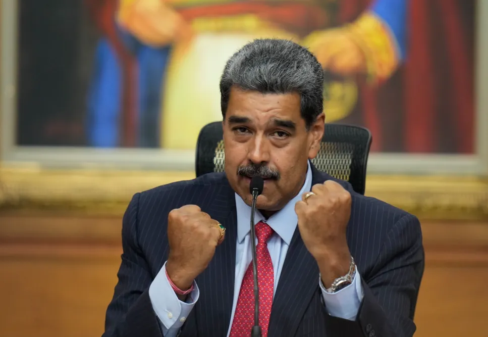 Maduro: "El cobarde y criminal de Edmundo y la fascista de extrema derecha de Machado deben estar tras las rejas"