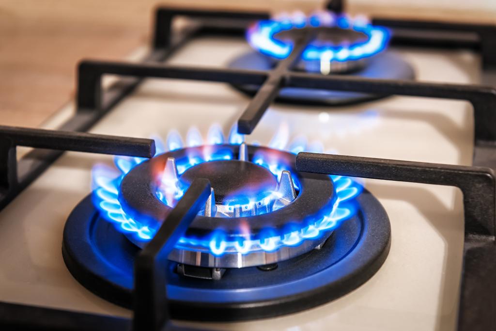 California reignites war on gas stoves with new bill requiring warning labels