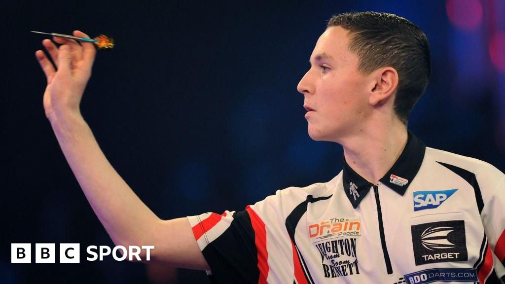 Darts prodigy Bennett suspended over betting allegations