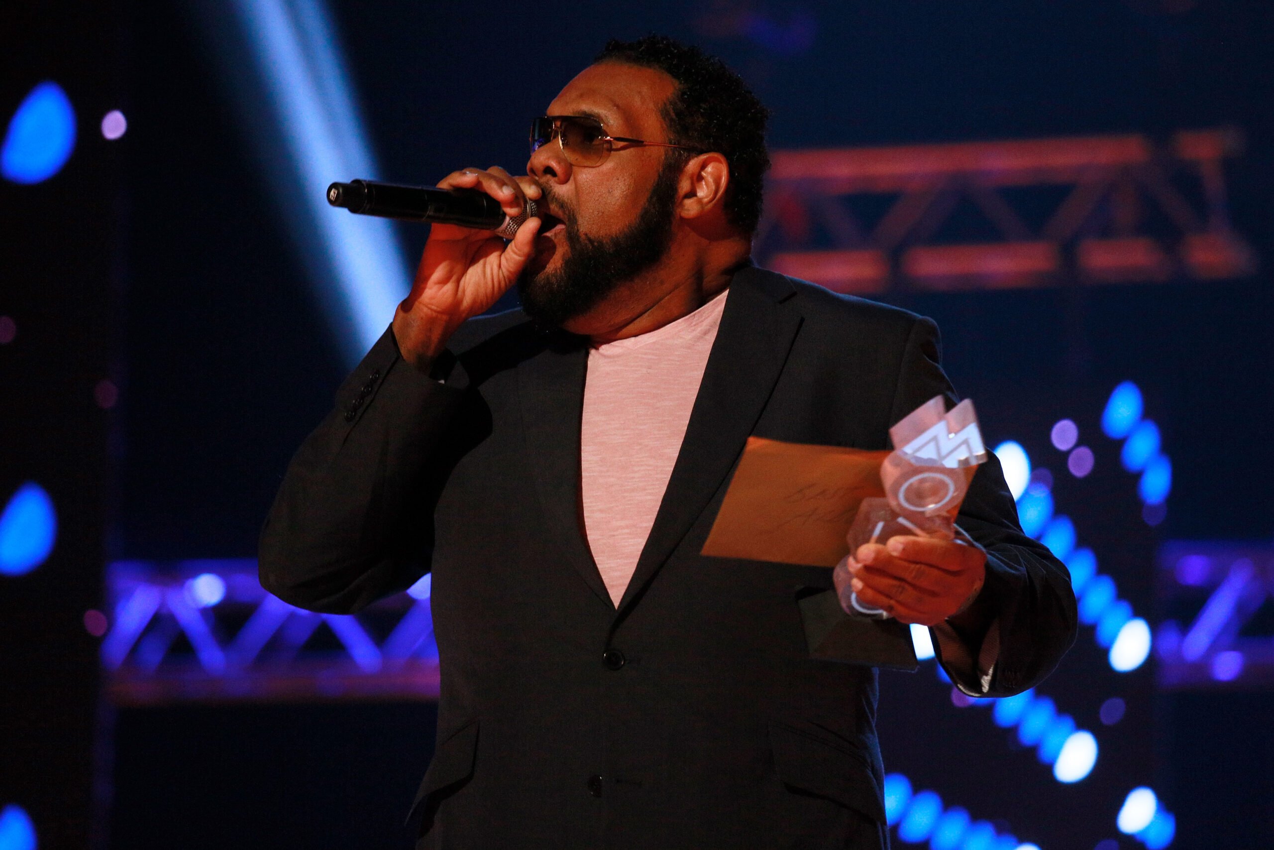 Fatman Scoop Dead At 56 After Collapsing Onstage