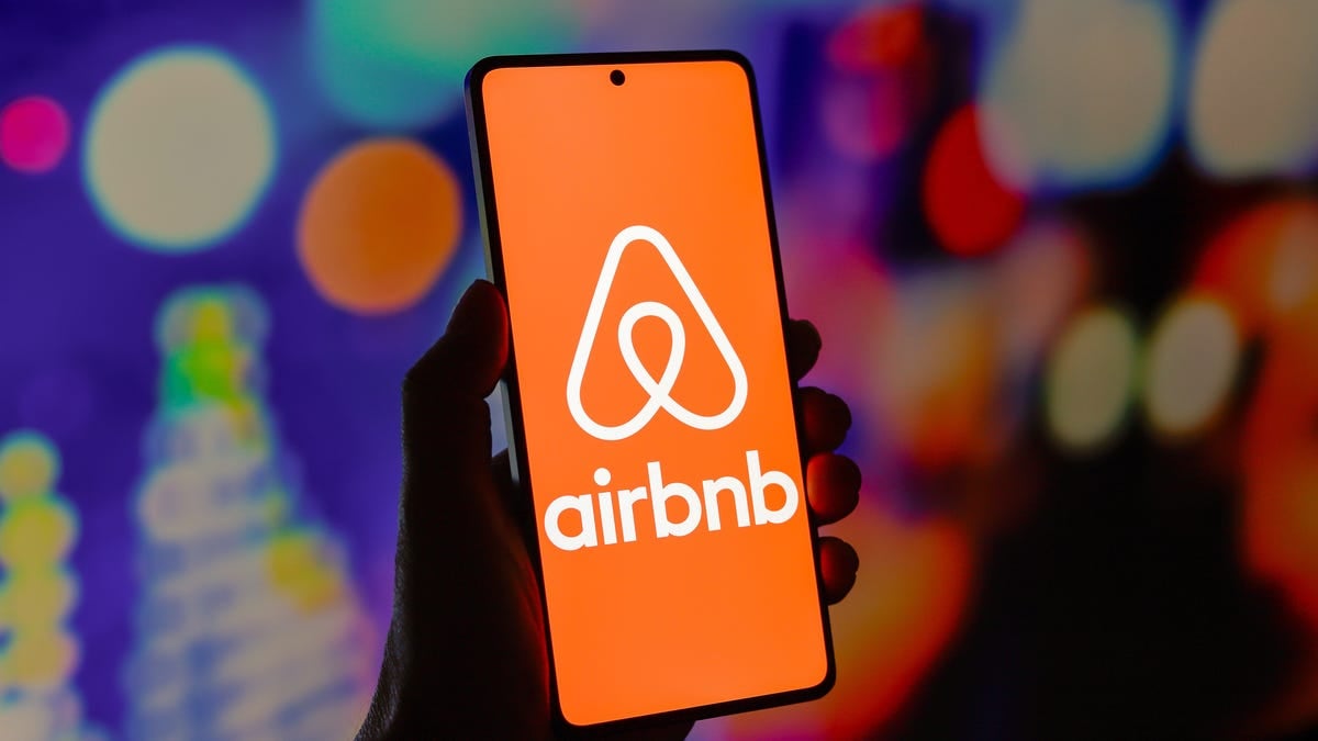 Airbnb wants to get back into New York City