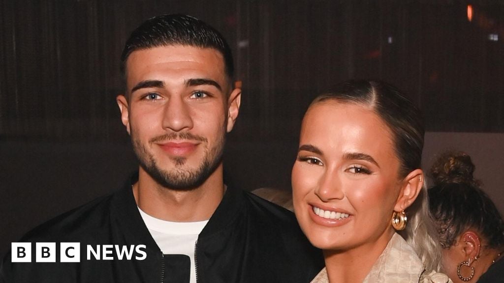 Molly-Mae, Tommy Fury and the 'brutal' Love Island bubble