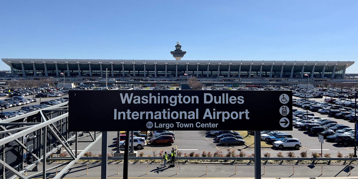 A man seemingly boarded a Delta flight without a valid ticket and was kicked off when a family said he was following them