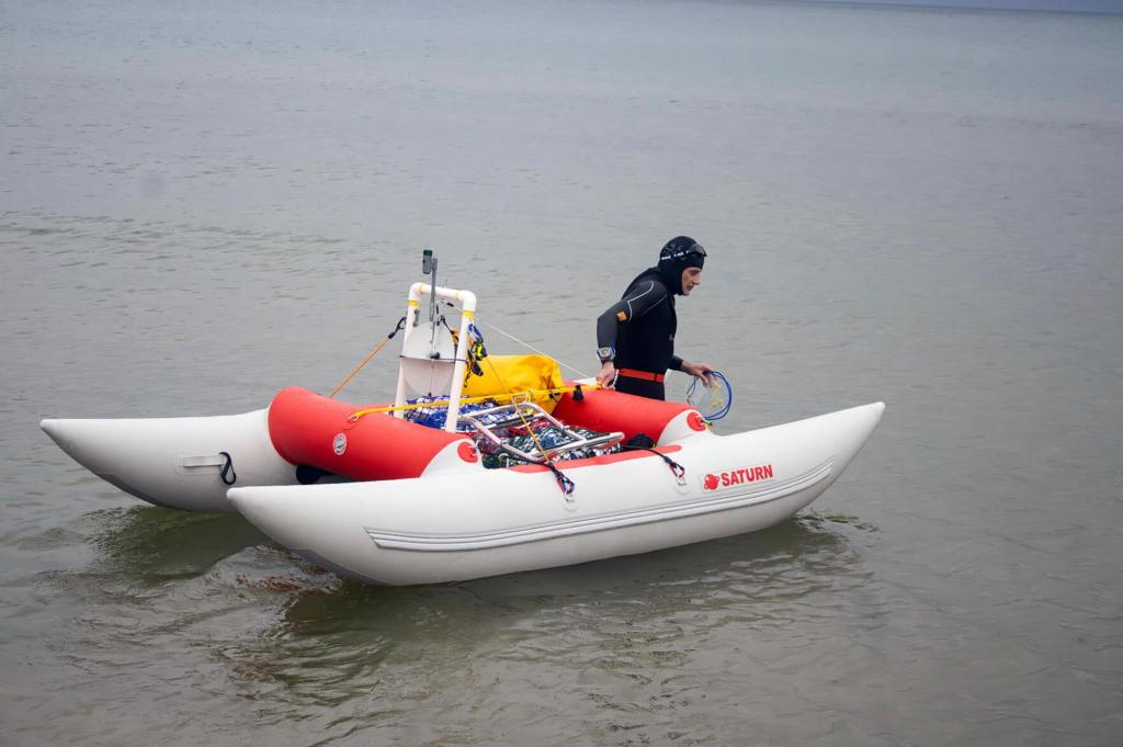 Ultra swimmer nicknamed ‘The Shark’ abandons his 4th attempt to cross Lake Michigan again