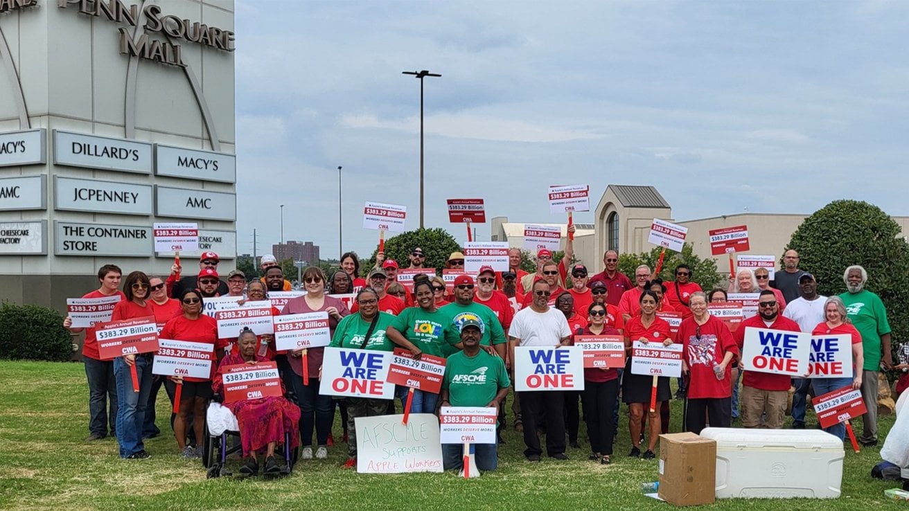 Apple Penn Square workers picketed outside Oklahoma City mall