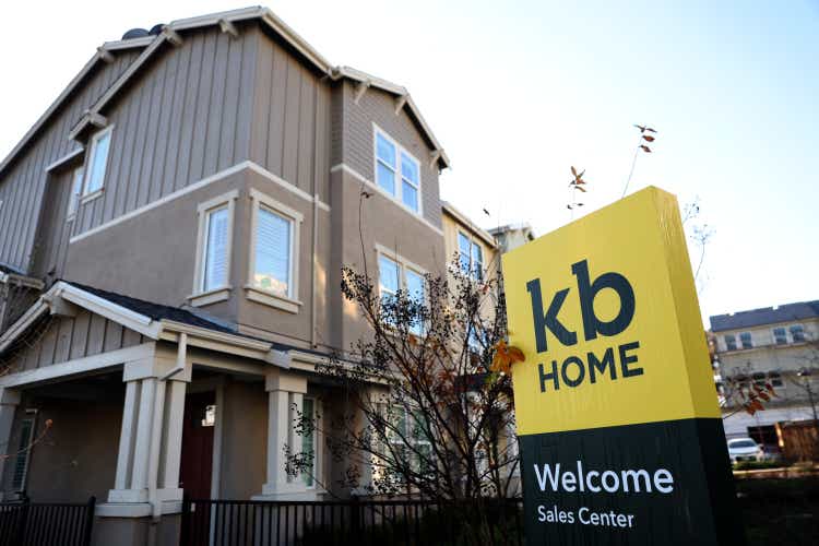 KB Home cut to Underperform at RBC Capital Markets on weak trends