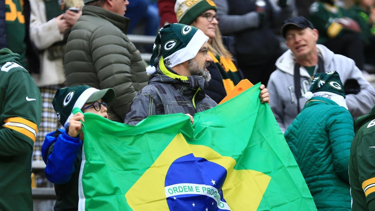 Why will Packers be wearing green in Brazil if Eagles aren't? Reasoning behind Green Bay using regular jerseys