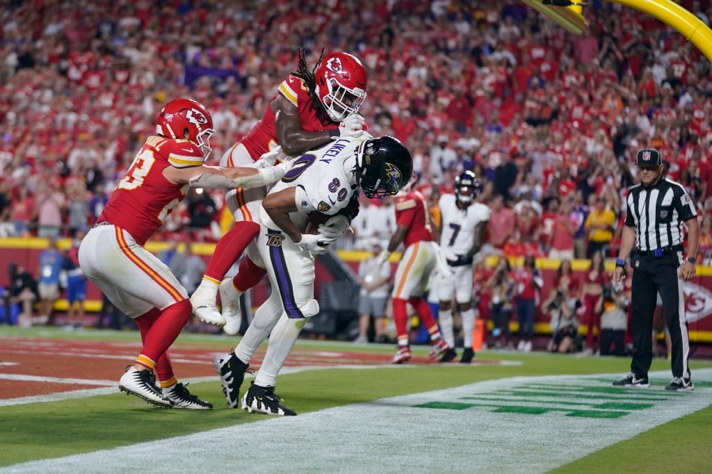 Kansas City Chiefs beat Baltimore Ravens 27-20