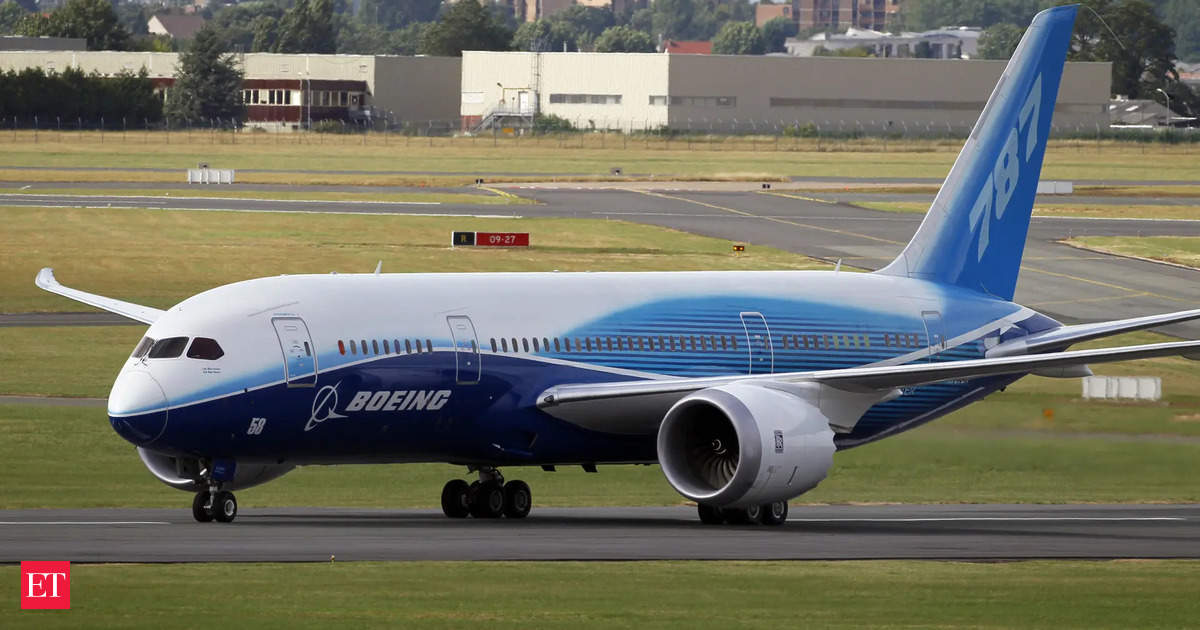 Boeing suspends 777X flight tests after part failure