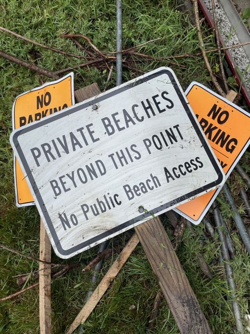 Some realtors find Rhode Island beach-access rule far from a dune deal