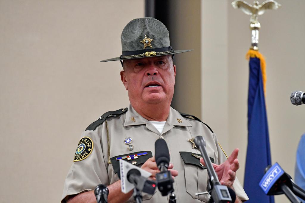 Authorities vow relentless search as manhunt for interstate shooter enters third day in Kentucky