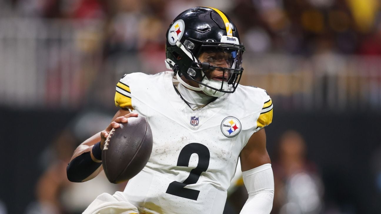 Fields 'solid as a rock' in his Steelers debut