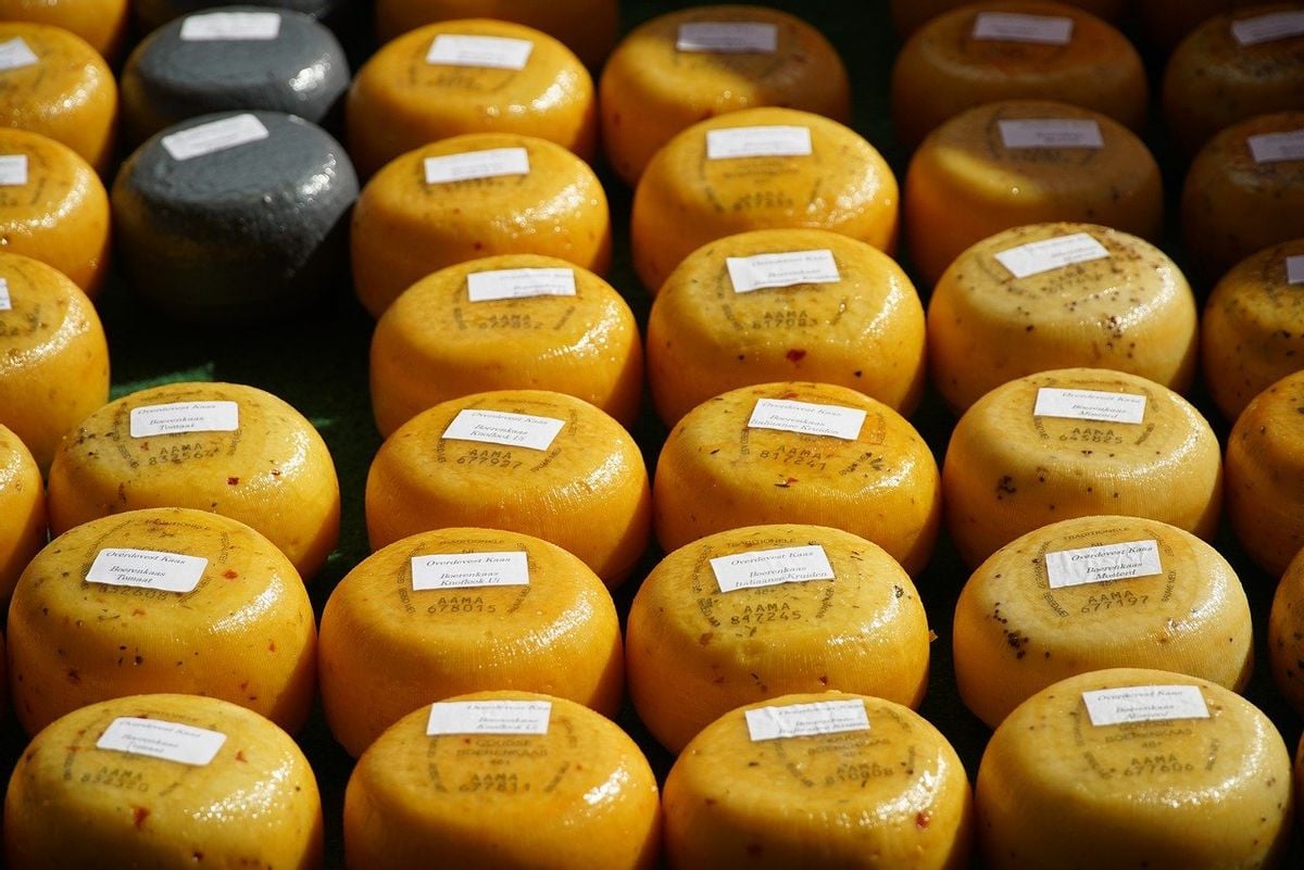 US Government Has 1.4B Pounds of Cheese Stockpiled in Missouri Caves?