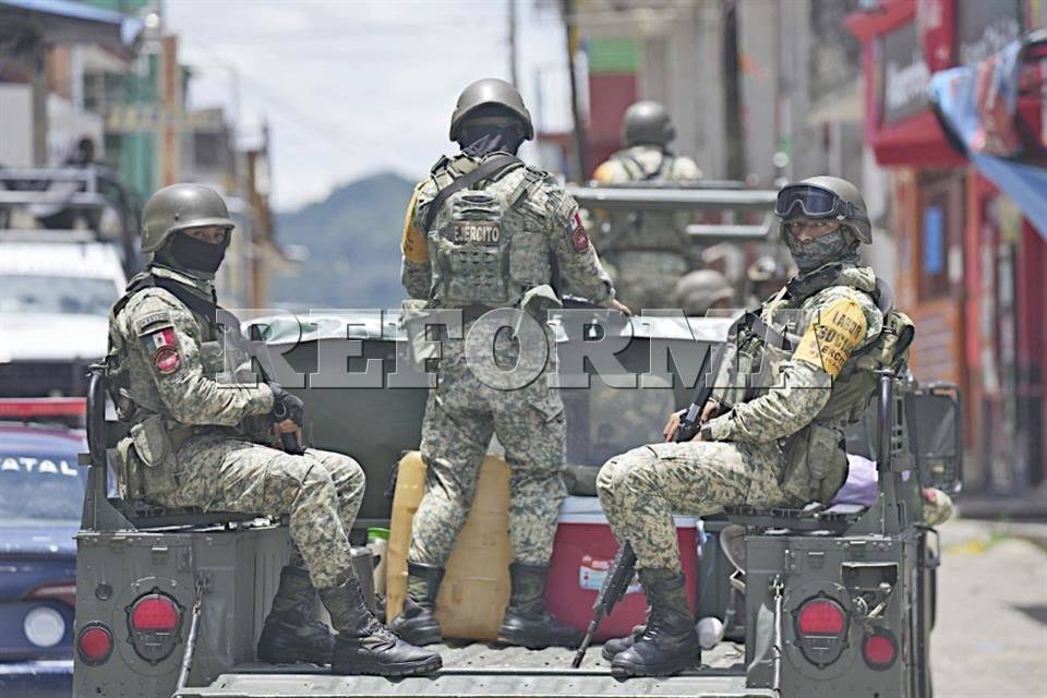 Denuncian en Chiapas nexos entre militares y narcos