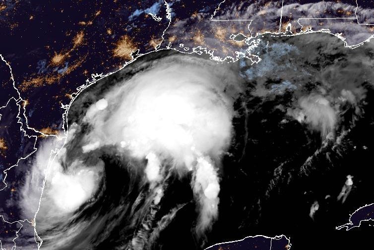 Stationary Francine threatens Texas, Louisiana coasts as midweek hurricane