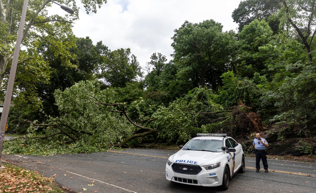 Remnants of Debby Threaten the Northeast With Flooding and Possible Tornadoes