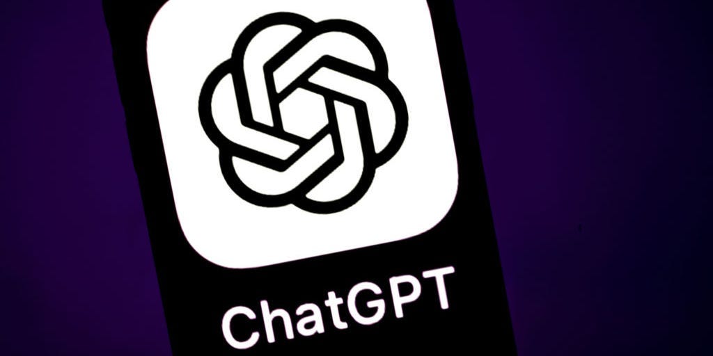 3 ways to use ChatGPT to up your sales game, according to a consulting CEO