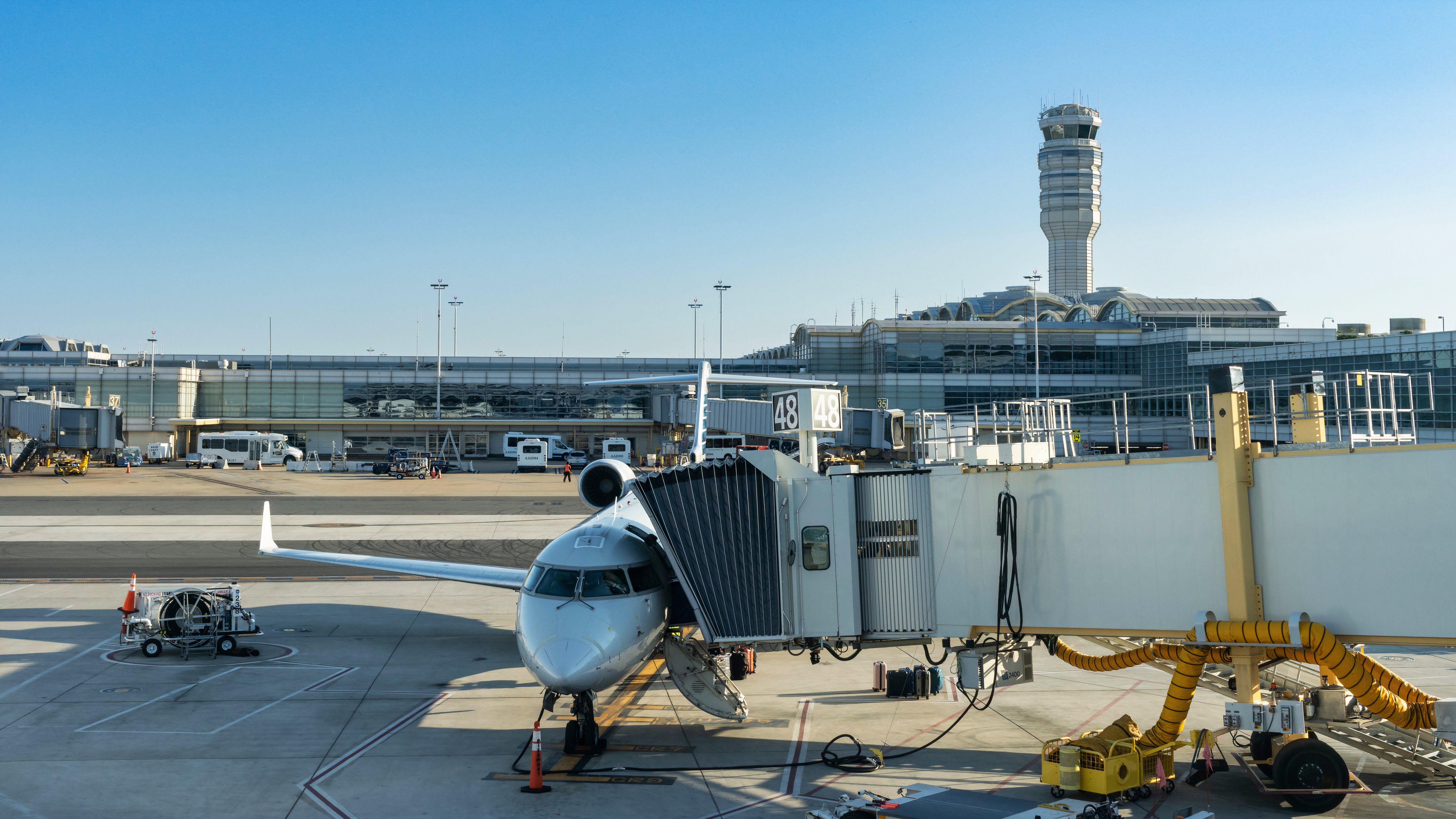 TSA Finds Loaded Floral Gun In Georgia Woman's Carry-On At Reagan National Airport