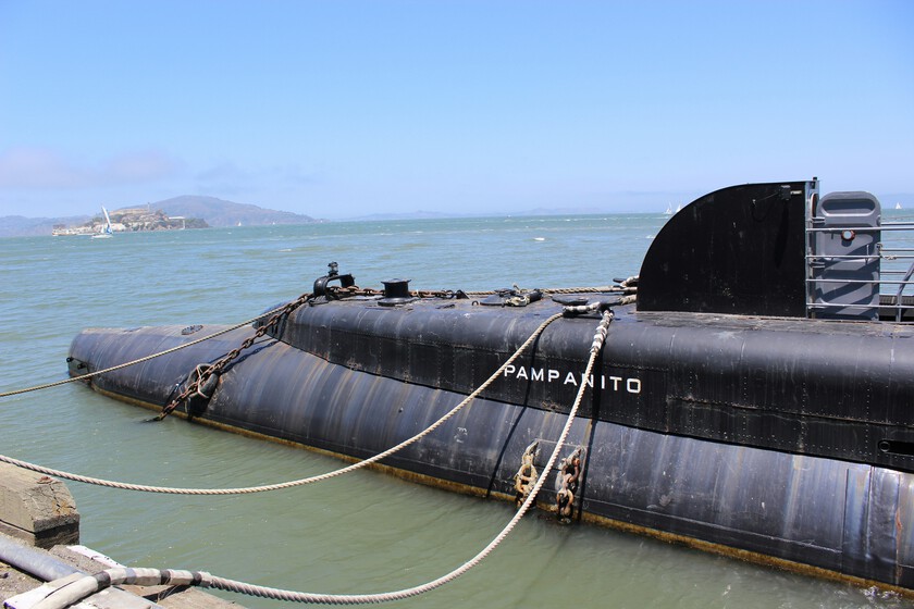 El ser humano no está hecho para las profundidades del mar, pero nos empeñamos en explorarlas: hasta dónde puede llegar un submarino