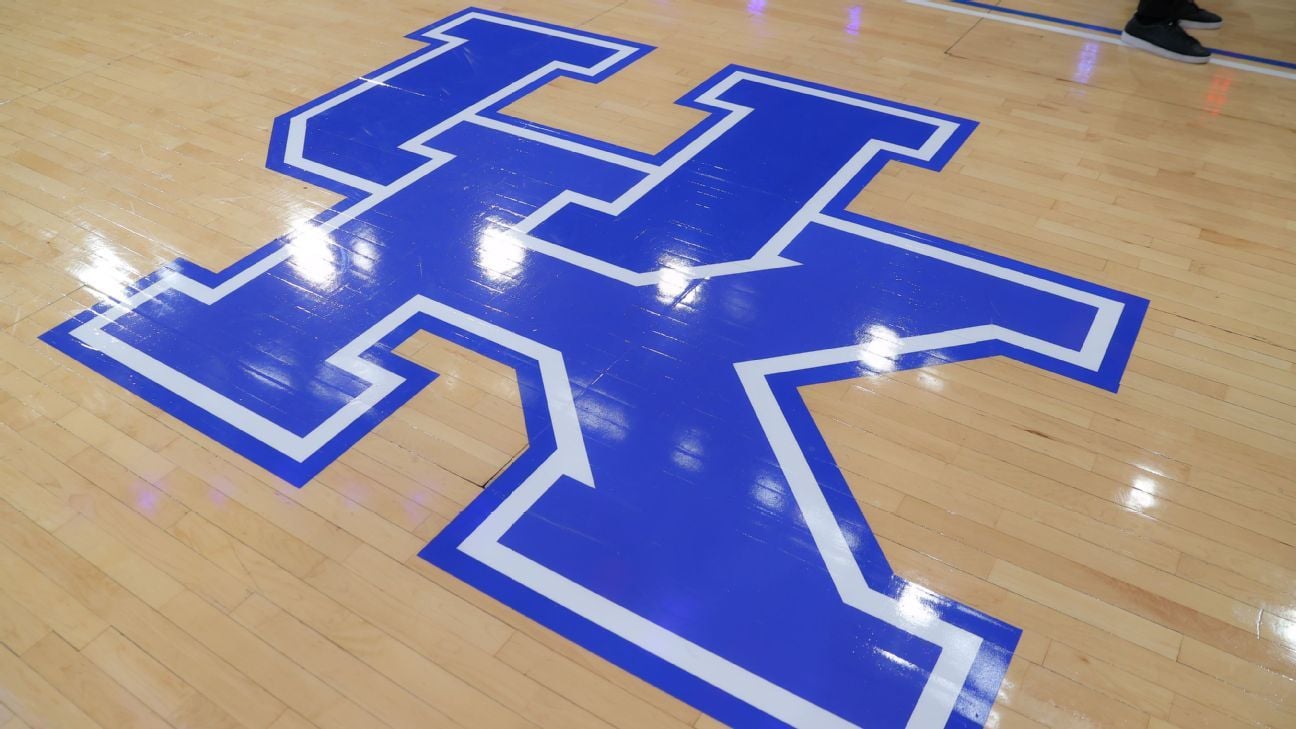 Kentucky lands homegrown 4-star center Moreno