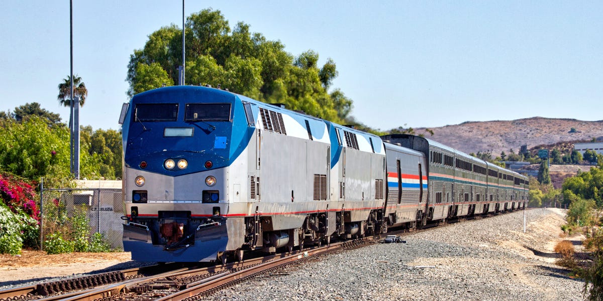 I've spent hundreds of hours on long-haul Amtrak rides. Here are my 10 best tips for first-time riders.