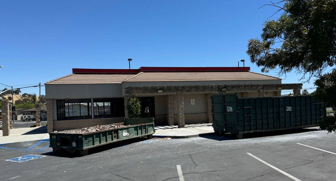 Dutch Bros and Jersey Mike’s set to open combined location in SLO County. Here’s where