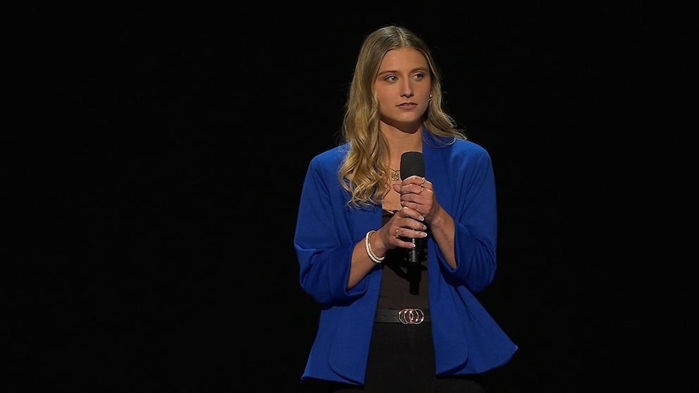 WATCH: Women share personal stories at the DNC of struggle, pain after Roe revoked