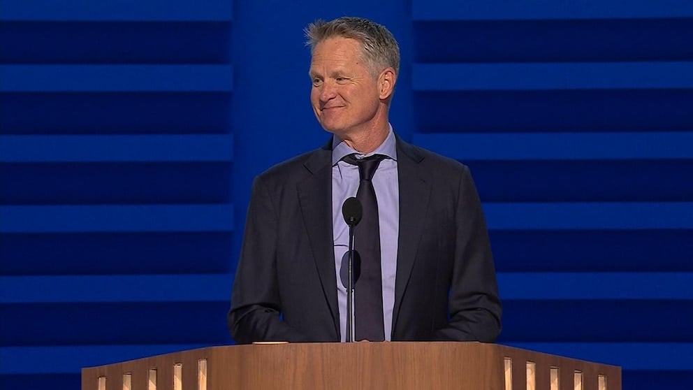 WATCH: NBA coach Steve Kerr greeted with applause at DNC