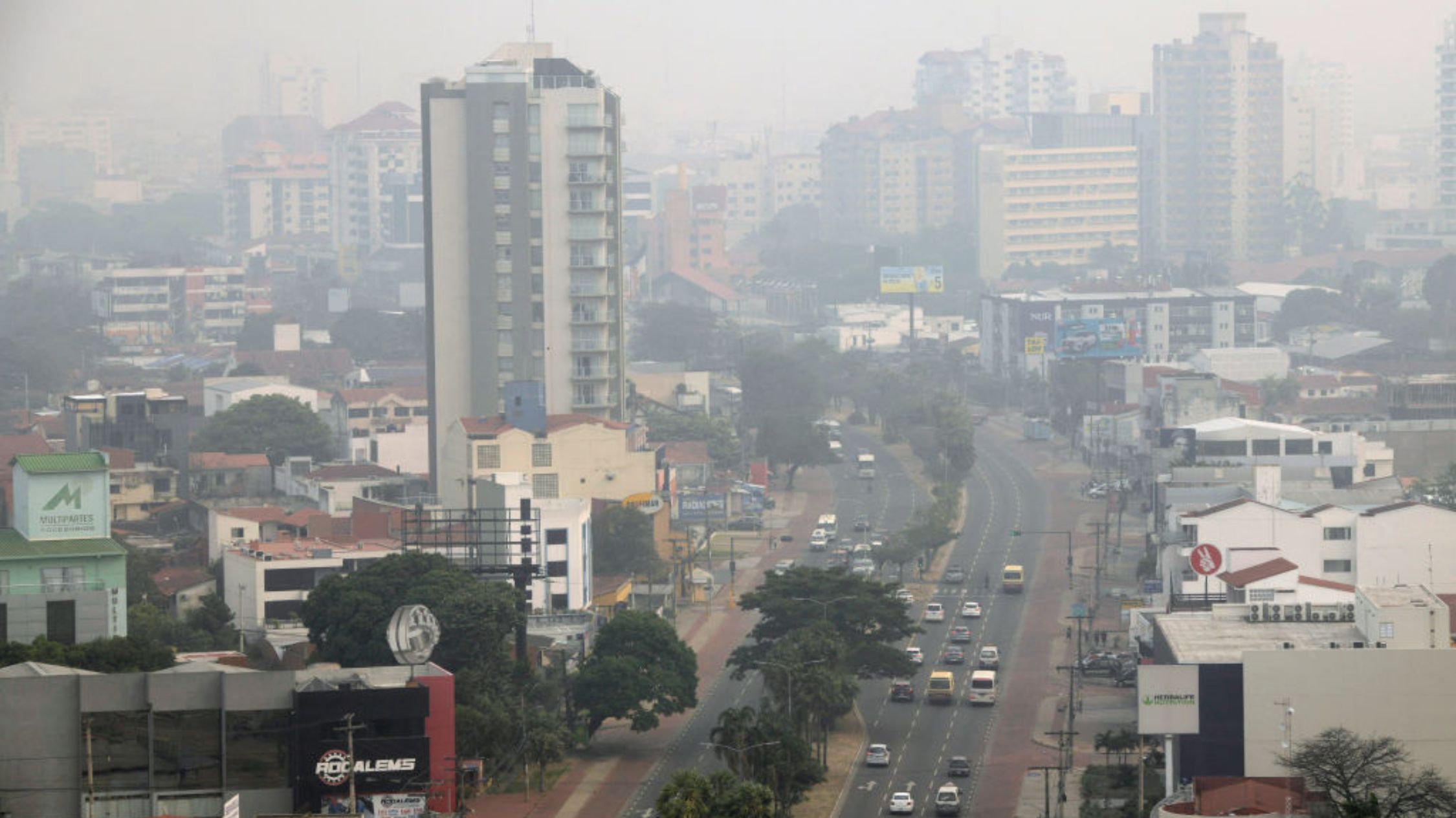 Ministerio de Educación de Bolivia pide suspender clases o cambiar a modalidad a distancia por incendios forestales