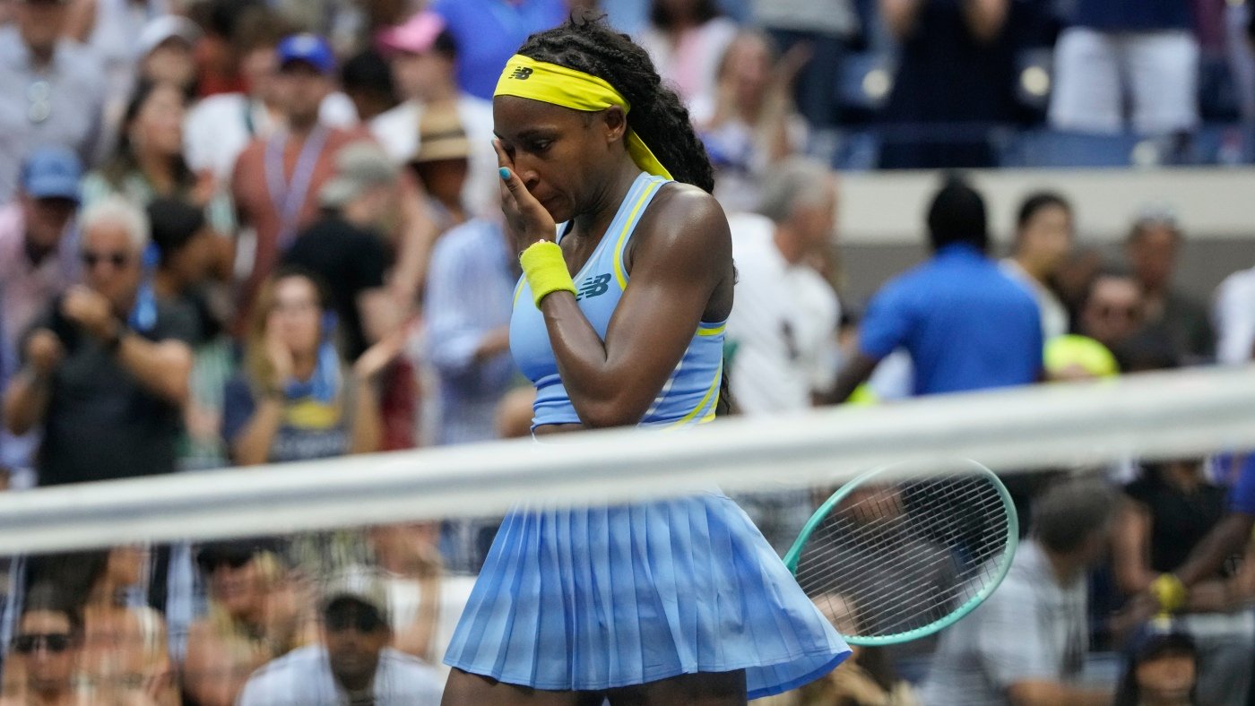 Coco Gauff loses at the U.S. Open to Emma Navarro, ending her title defense