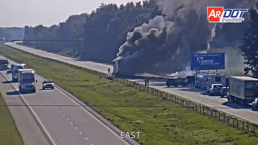 Interstate 40 lanes open after Labor Day morning vehicle fire caused closures and diversions in Pulaski County