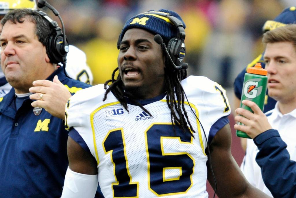 Denard Robinson and Braylon Edwards among former Michigan players suing NCAA and Big Ten Network