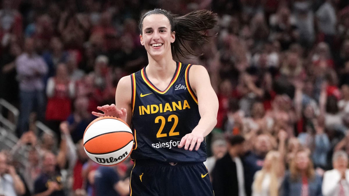 LOOK: Indiana farm creates spectacular corn maze dedicated to Fever star rookie Caitlin Clark