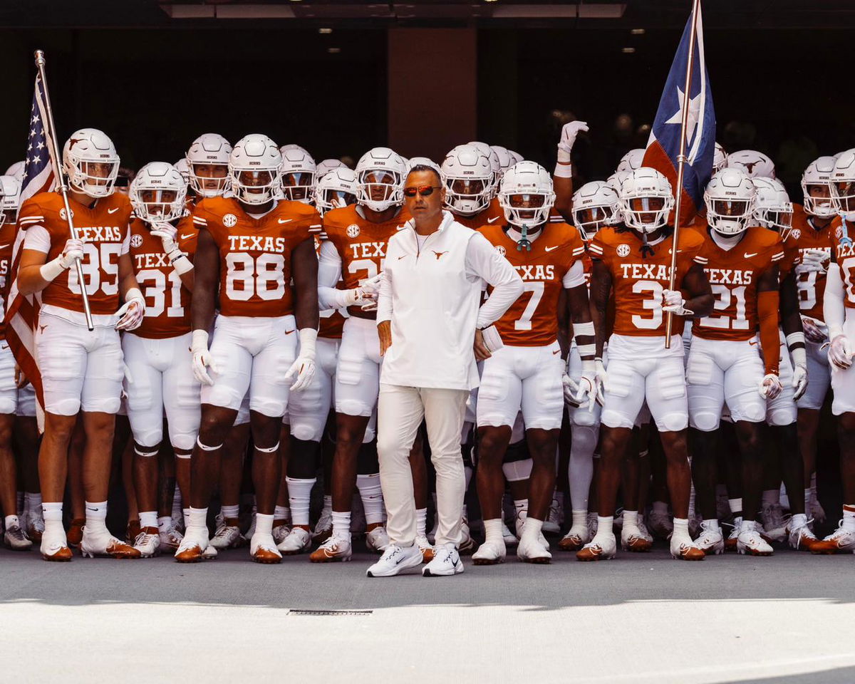 College Football Rankings: Texas Fails to Occupy Top Spot While Notre Dame Enters Troubled Waters