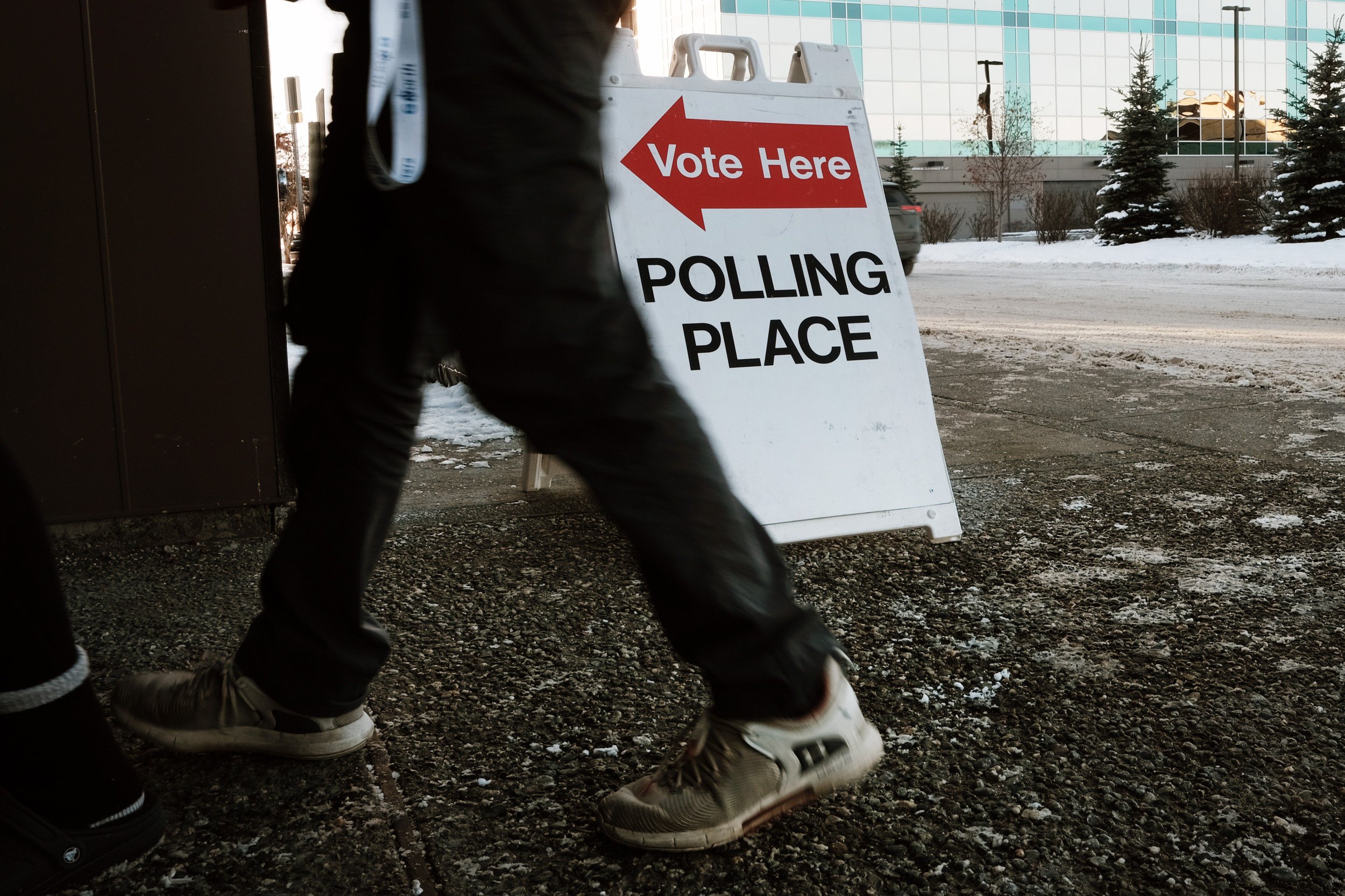 Man Serving 20-Year Prison Sentence Allowed to Remain on Alaska Ballot