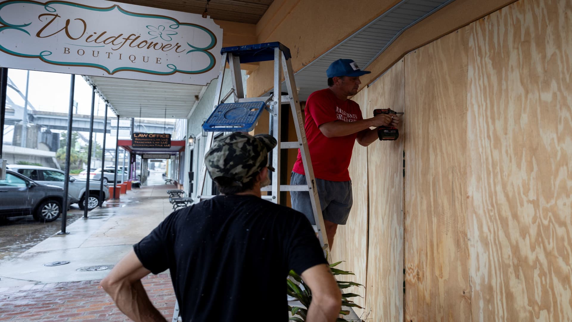 Hurricane Francine takes aim at Louisiana coast