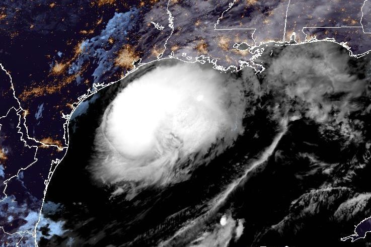 Hurricane Francine continues to gain strength en route to Louisiana landfall