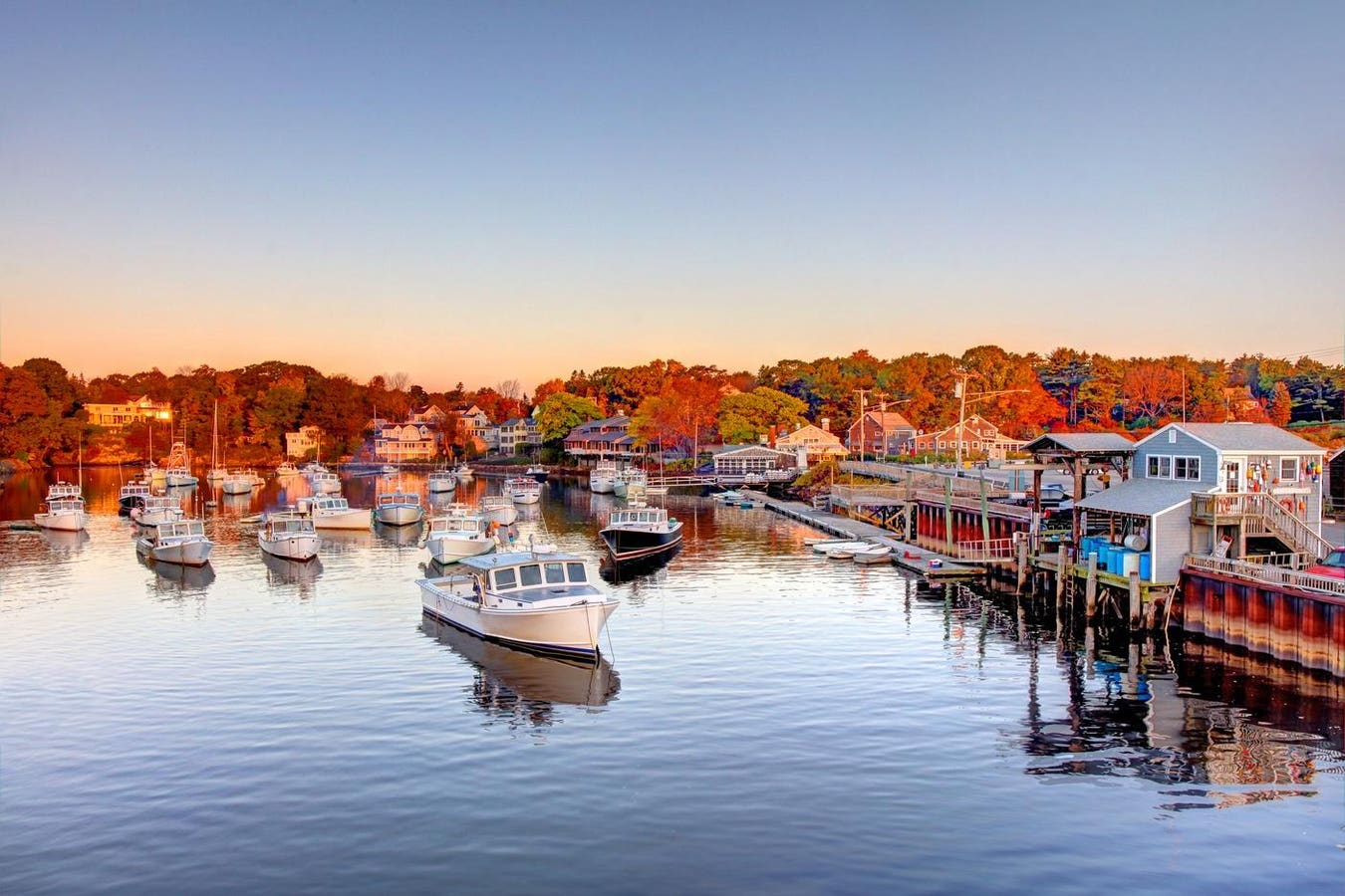 5 Favorite Maine Coastal Inns For A Fall Getaway