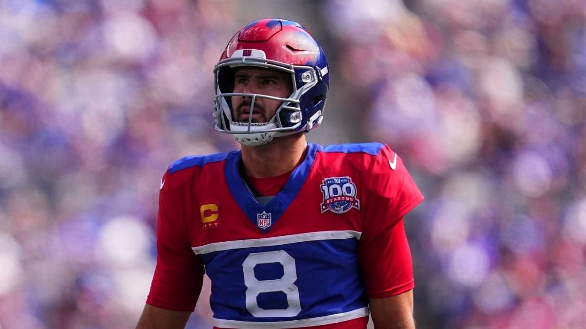 Giants' Daniel Jones says he's 'not easily offended' after being heckled by angry fans following Week 1 loss