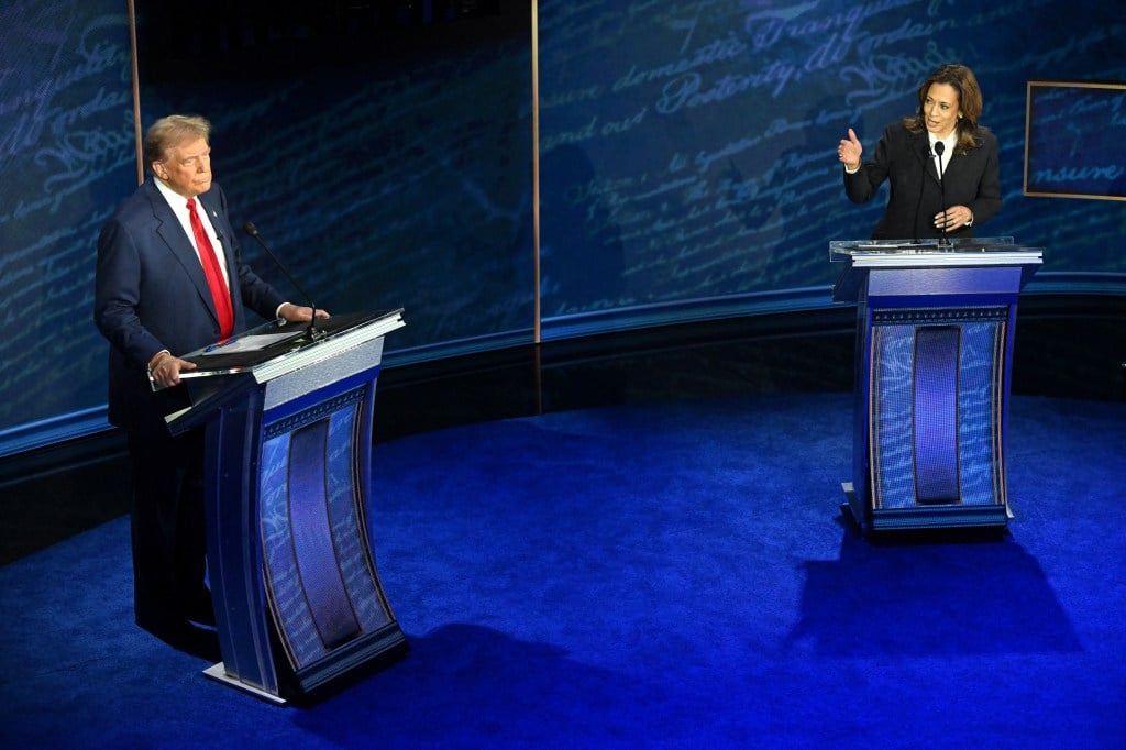 Readers sound off on who won the debate, 9