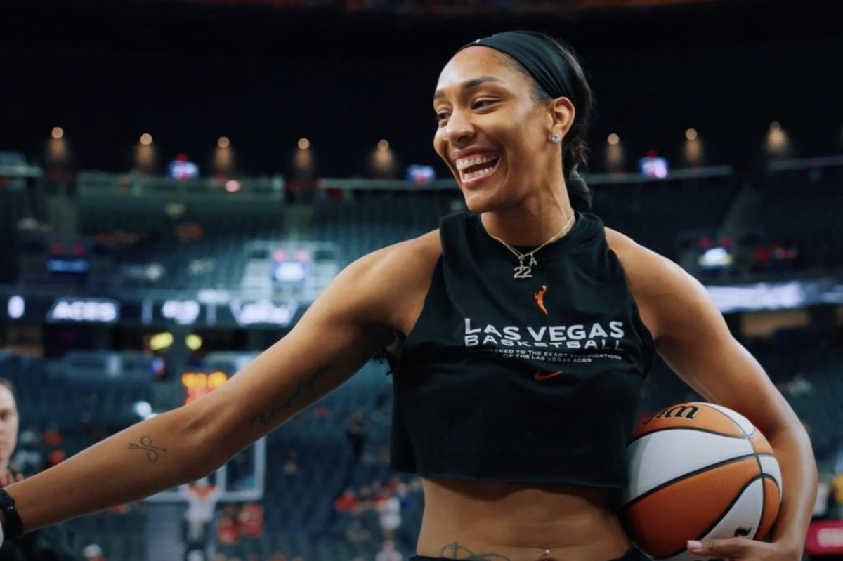 A'ja Wilson breaks WNBA scoring record, leads Aces past Caitlin Clark's Fever