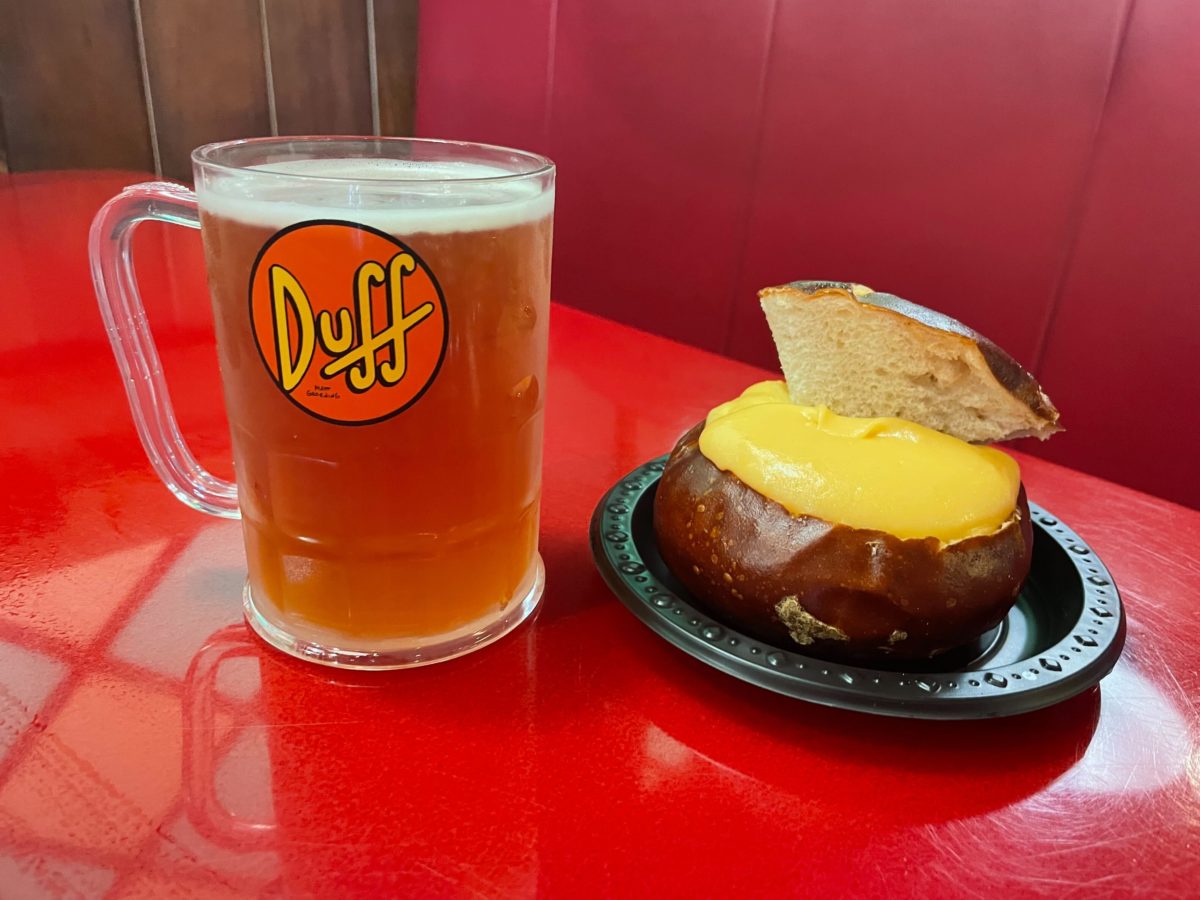 Dufftoberfest Beer and Pretzel Bun With Cheese Return to Universal Studios Florida