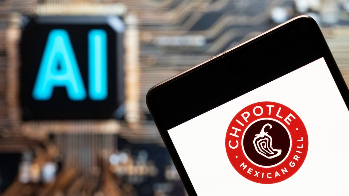 Chipotle is doing the robot