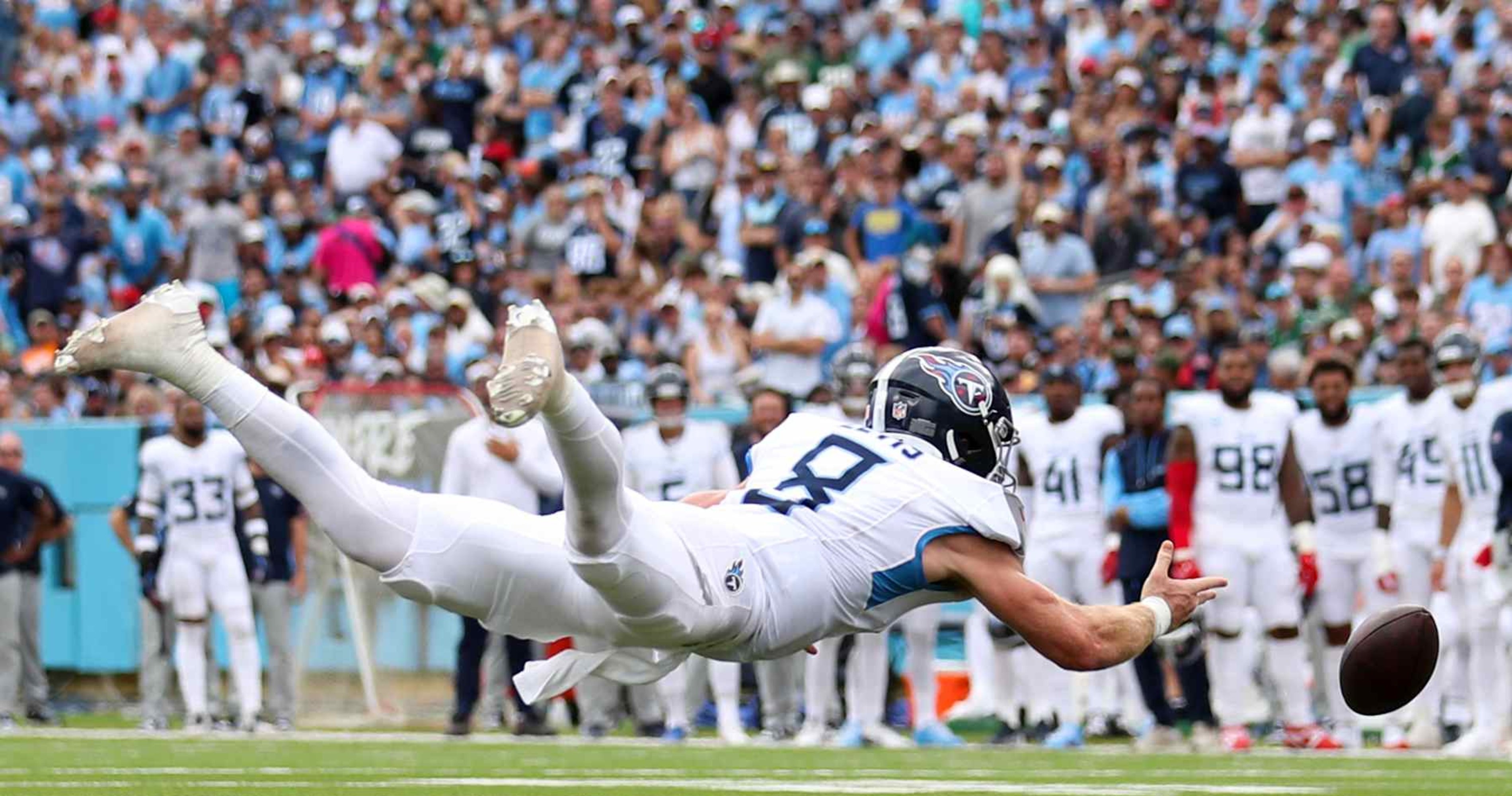 Video: Titans HC Gets in Will Levis' Face After Fumble vs. Jets; NFL Fans Troll QB