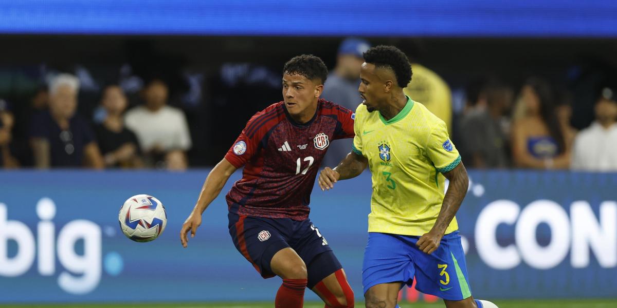 Warren Madrigal se 'ofrece' a Baraja con la camiseta de Costa Rica