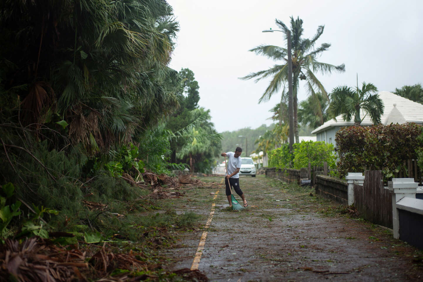 L’ouragan Ernesto quitte les Bermudes, laissant des dizaines de milliers de foyers sans électricité