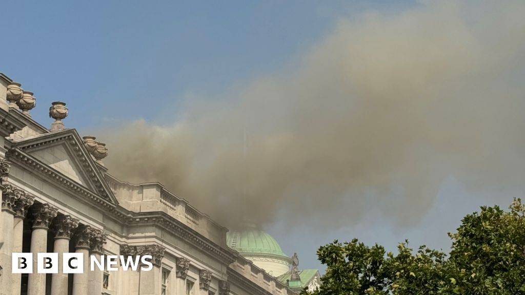 Somerset House fire: Relief as art gallery reopens