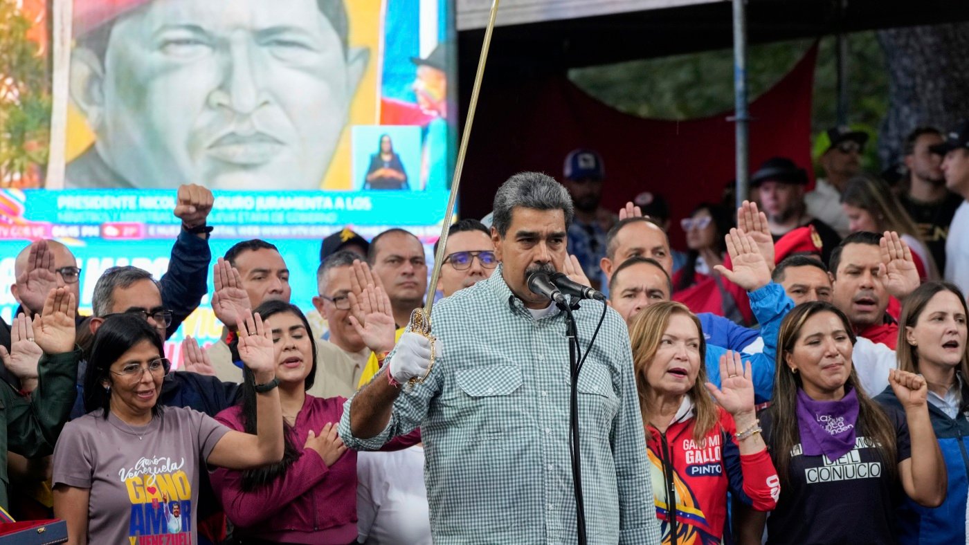 The U.S. has seized Venezuelan President Maduro's plane