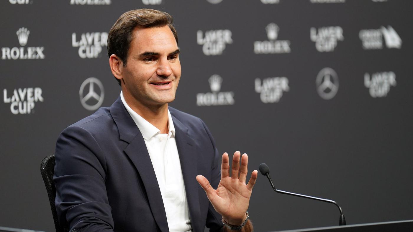 Tennis: Federer kritisiert Zverevs Spiel als „viel zu passiv“